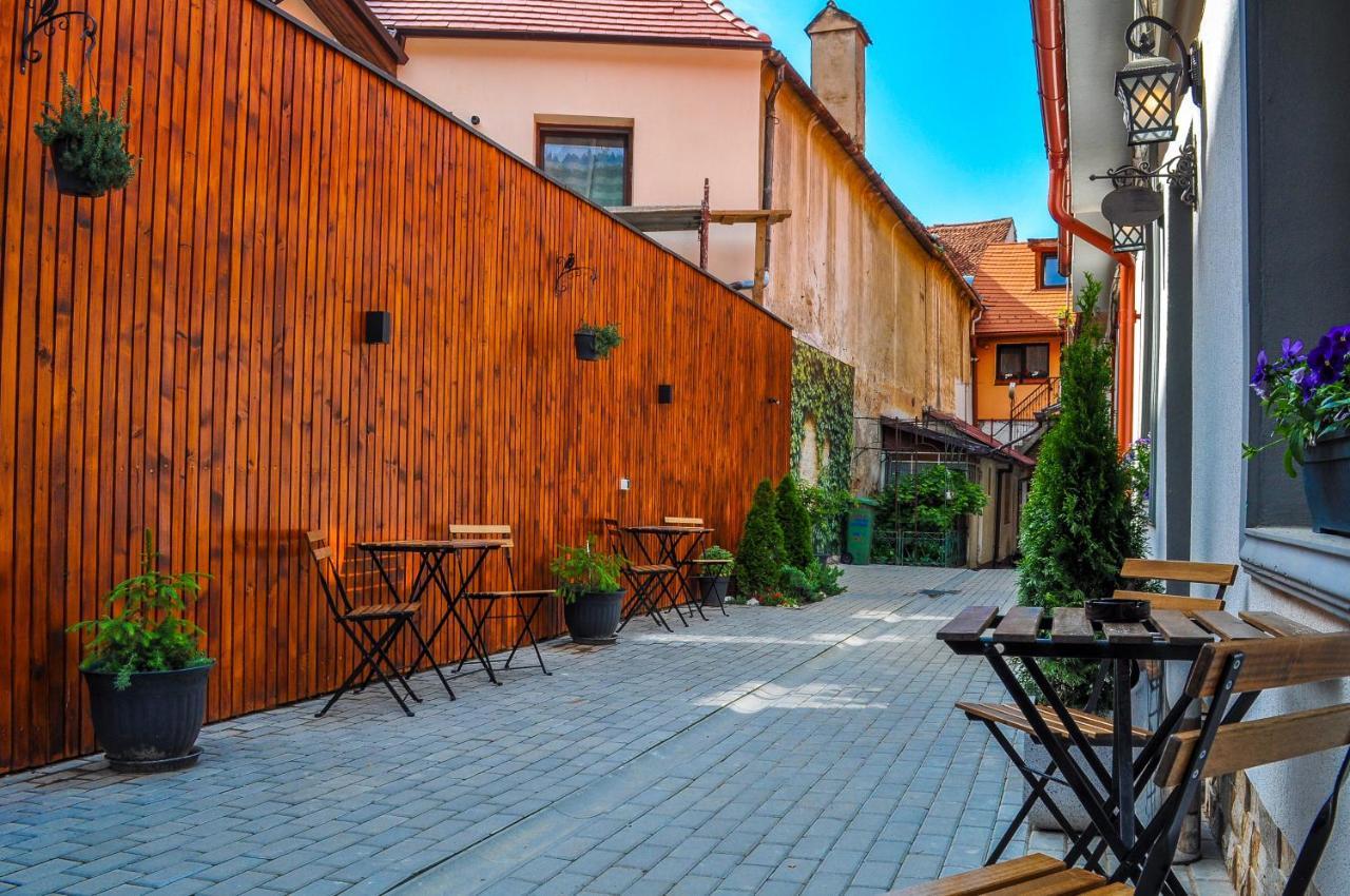Dallure House Boutique Brasov Exterior photo
